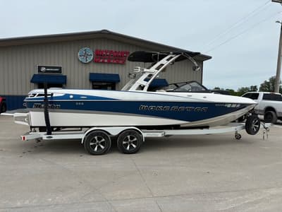 BOATZON | Malibu Boats Wakesetter 247 LSV 2014