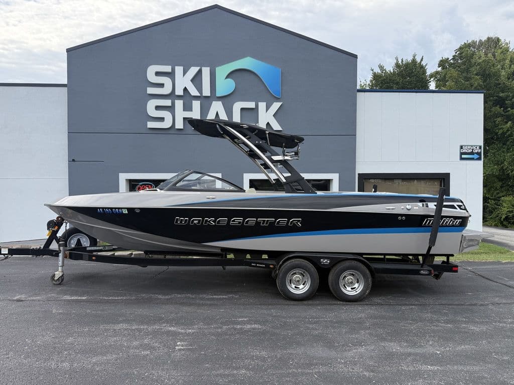 Malibu Boats Wakesetter 247 LSV 2014