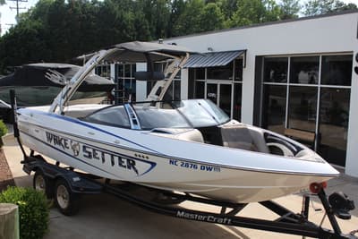 BOATZON | Malibu Boats Wakesetter VLX 2012