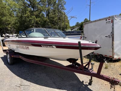 BOATZON | Malibu Echelon 1994