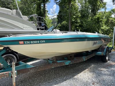 BOATZON | Malibu Echelon LX 1994 BOATZON | Malibu Echelon LX 1994