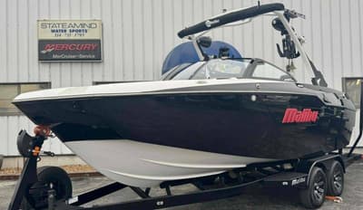 BOATZON | Malibu M220 2024 BOATZON | Malibu M220 2024