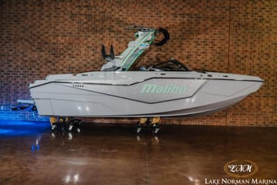 BOATZON | Malibu M230 2026