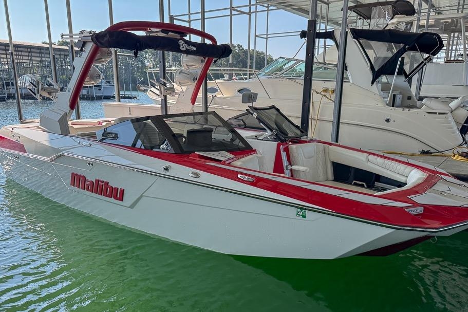 2021 Malibu M240 - Sold Boat