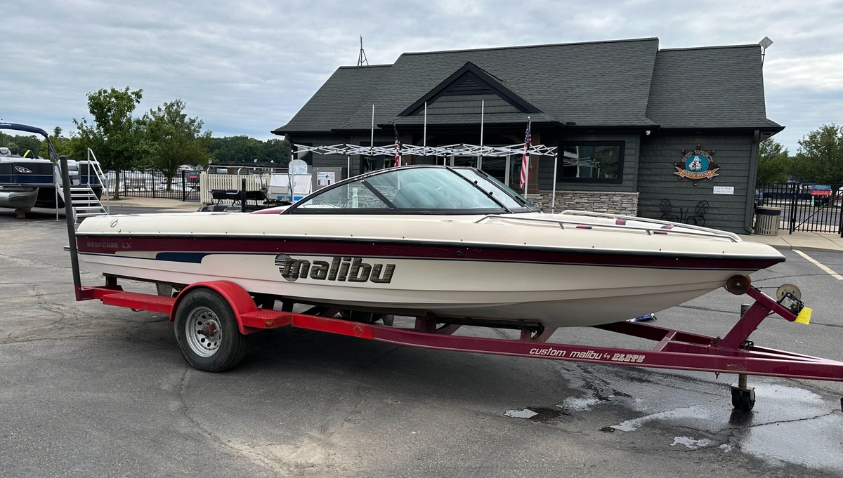 2000 Malibu Response LX - Sold Boat