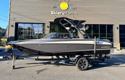 BOATZON | Malibu Wakesetter 20 VTX 2013