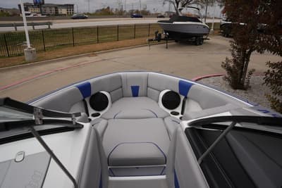 BOATZON | Malibu WAKESETTER 23 LSV 2022