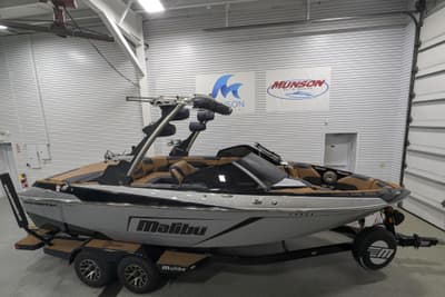BOATZON | Malibu Wakesetter 22 LSV 2022