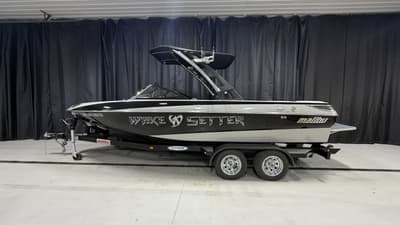 BOATZON | Malibu WAKESETTER 23 LSV 2010