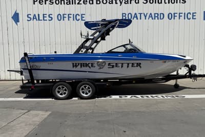 BOATZON | Malibu Wakesetter 23 LSV 2011