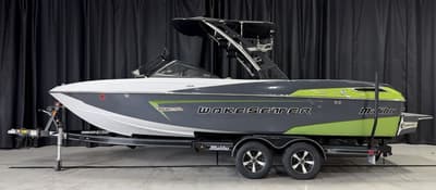 BOATZON | Malibu Wakesetter 23 LSV 2014
