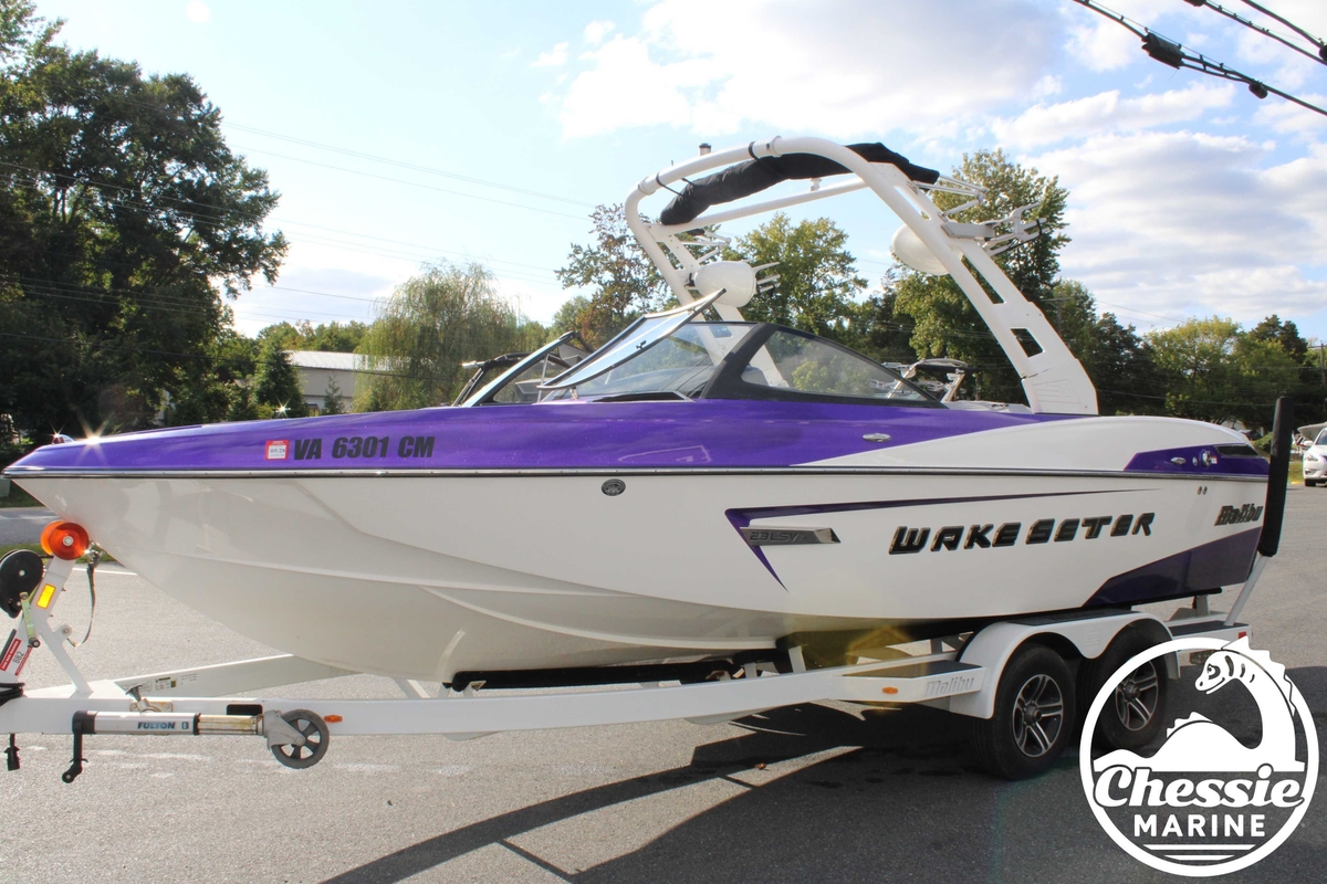 2015 Malibu Wakesetter 23 LSV - Sold Boat