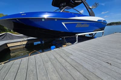 BOATZON | Malibu Wakesetter 23 LSV 2017