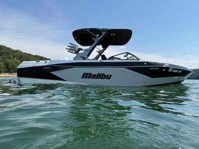 BOATZON | Malibu Wakesetter 23 LSV 2025