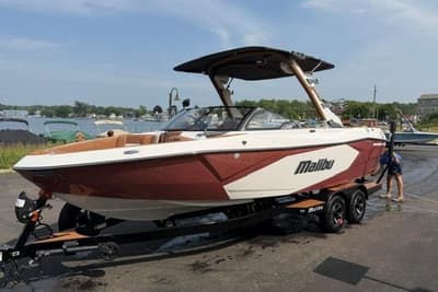 BOATZON | Malibu Wakesetter 23 LSV 2026
