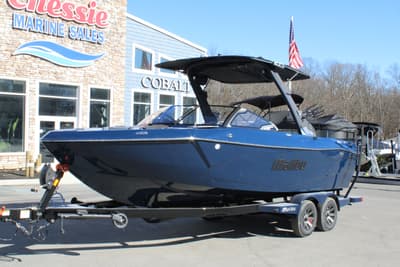 BOATZON | Malibu Wakesetter 23 LSV 2026
