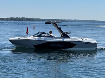 BOATZON | Malibu Wakesetter 23 LSV 2026