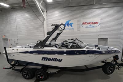 BOATZON | Malibu Wakesetter 23 LSV 2026