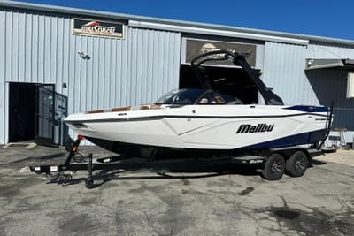 BOATZON | Malibu Wakesetter 23 LSV 2026