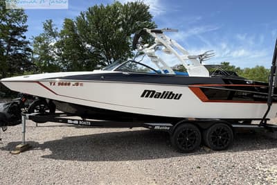 BOATZON | Malibu Wakesetter 24 MXZ 2019