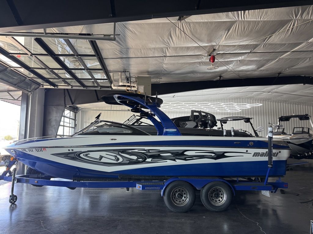 2006 Malibu Boats Wakesetter 247 - Sold Boat