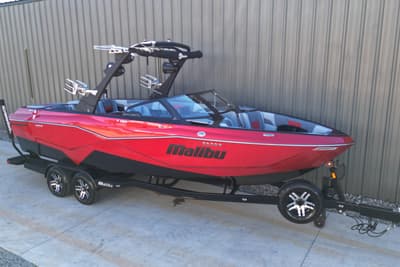 BOATZON | Malibu Wakesetter 25 LSV 2023