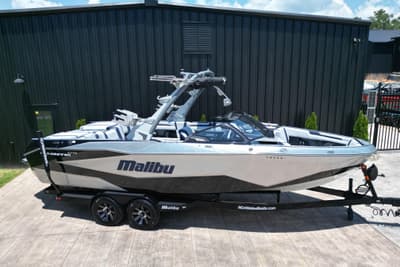 BOATZON | Malibu Wakesetter 25 LSV 2025