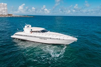 BOATZON | Mangusta 80 2001 BOATZON | Mangusta 80 2001
