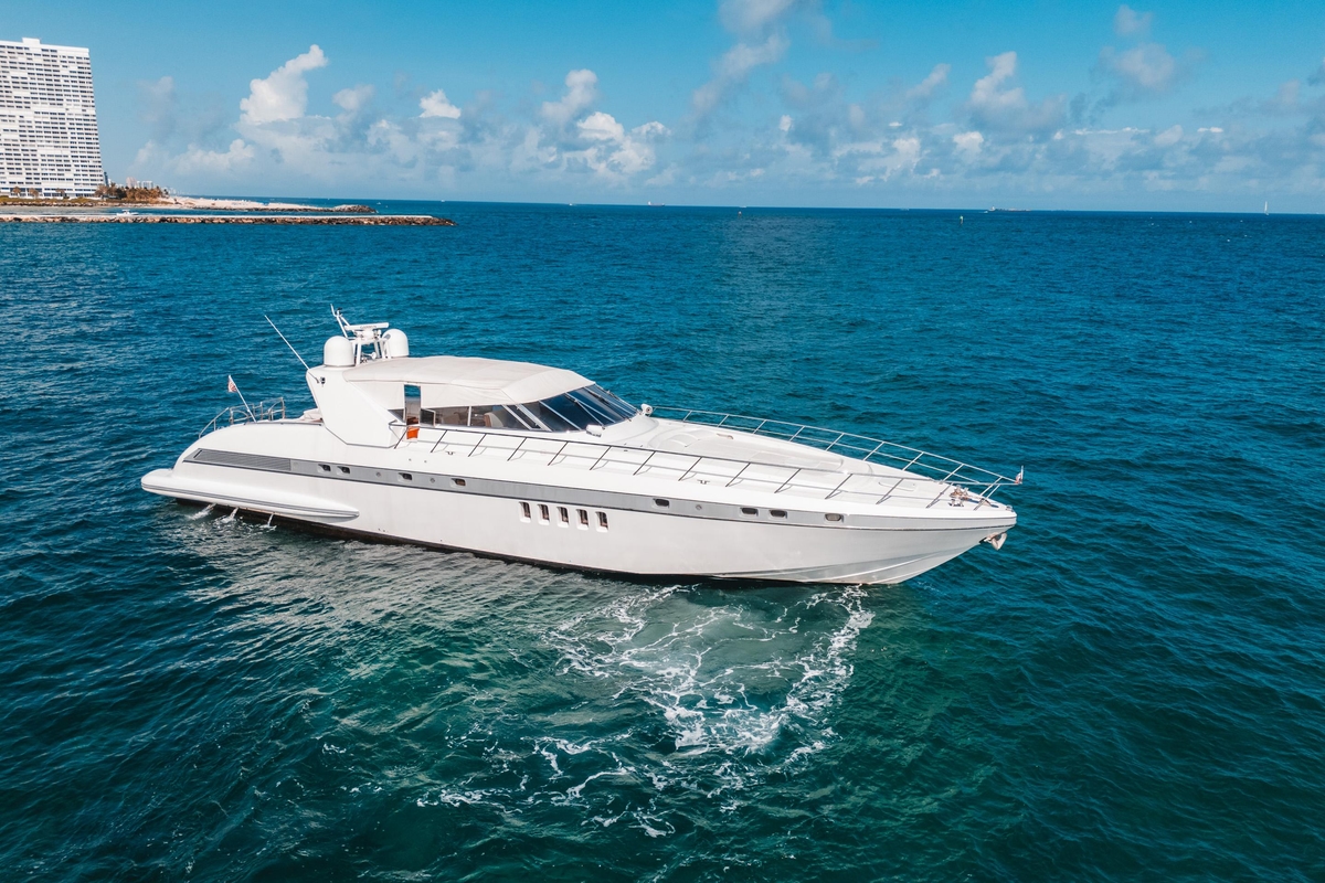 2001 Mangusta 80 - Sold Boat