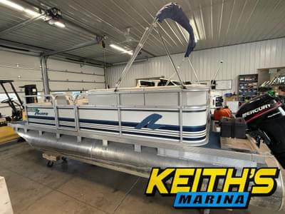 BOATZON | Manitou 18FP 2000 BOATZON | Manitou 18FP 2000