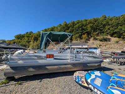 BOATZON | Manitou 20 2004
