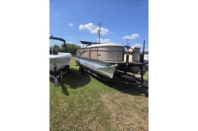 BOATZON | Manitou 20 Oasis Angler 2015