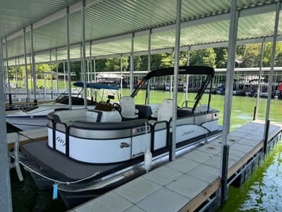BOATZON | Manitou 21 AURORA LE RF VP 2022