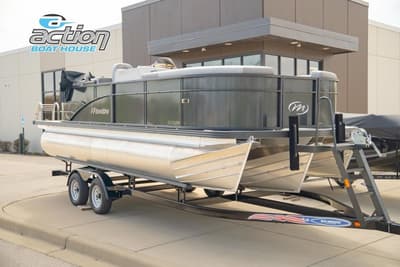 BOATZON | Manitou 21 AURORA RFVPII 2026