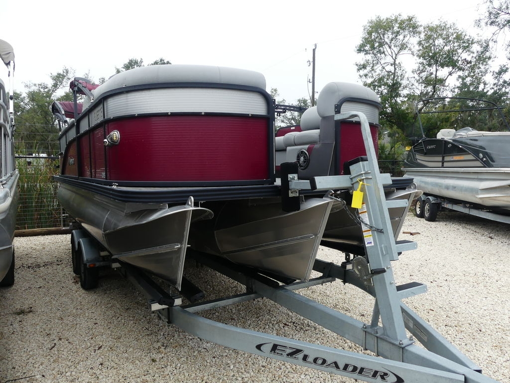 2022 Manitou 21 Oasis RF VP - Sold Boat