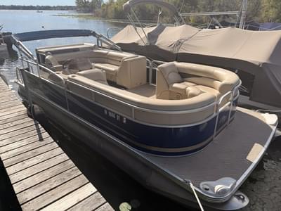 BOATZON | Manitou 225 2011 BOATZON | Manitou 225 2011