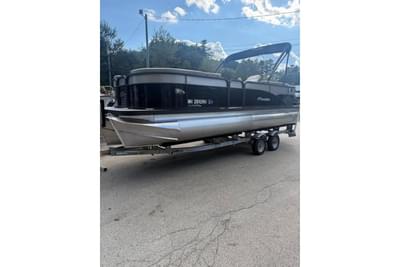 BOATZON | Manitou 23 Aurora LE RF 2022 BOATZON | Manitou 23 Aurora LE RF 2022