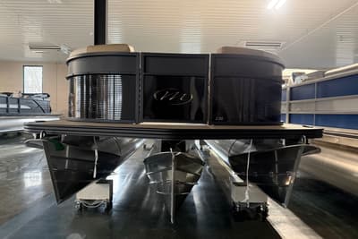 BOATZON | Manitou 23 AURORA RF VPII 575 2026