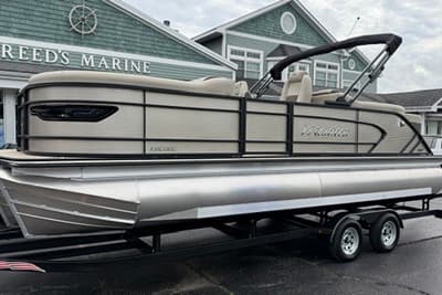 BOATZON | Manitou 23 Encore RF 2027 BOATZON | Manitou 23 Encore RF 2027