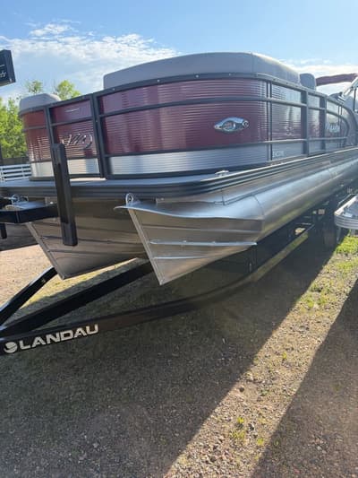 BOATZON | Manitou 23 ENCORE RF VP 2022