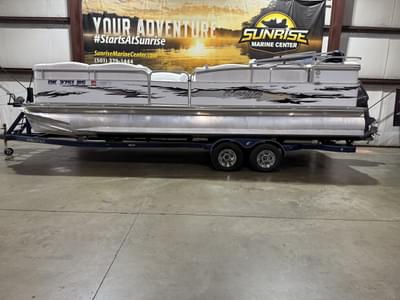 BOATZON | Manitou 24 Xplode Cruise WYamaha 225 2008