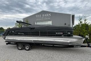 BOATZON | Manitou 25 Bench VP 2017