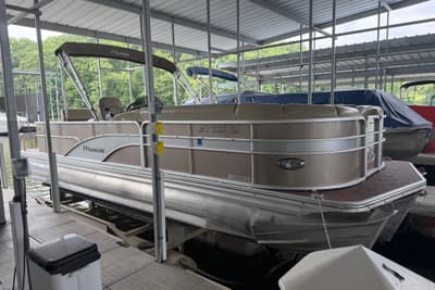 BOATZON | Manitou 25 Encore 2014