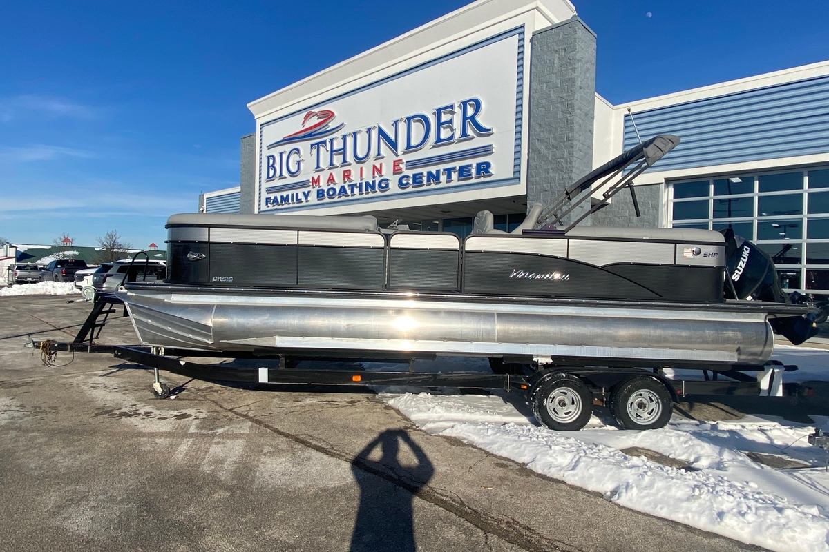 2022 Manitou 25 OASIS RF SHP - Sold Boat
