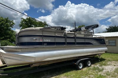BOATZON | Manitou 25 SES 2017