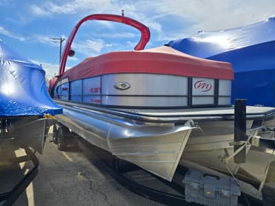 BOATZON | Manitou 27 XPlode SHP 575 Dual Engine 2019