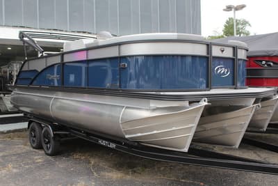 BOATZON | Manitou Aurora 23 SL 2027
