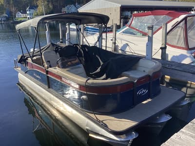 BOATZON | Manitou Aurora LE VP 2022