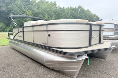 BOATZON | Manitou Aurora SE 21 2027