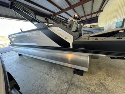 BOATZON | Manitou CRUISE STEALTH 2024 BOATZON | Manitou CRUISE STEALTH 2024